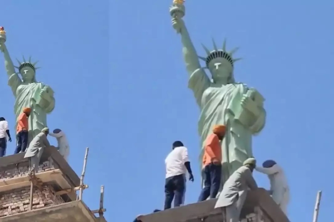 Statue of Liberty in Punjab Locals Construct Replica in Tarn Taran Video Goes Viral