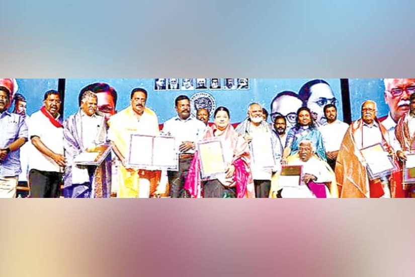 prakash awarded ambedkar choudar award 