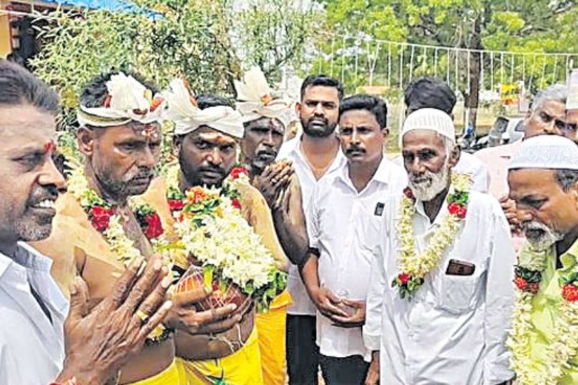 Tamil Nadu Muslims donate land for Hindu temple construction
