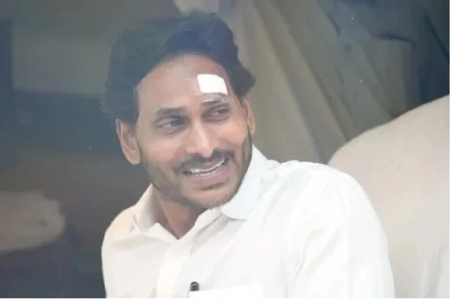 Bail granted for accused in stone attack on CM Jagan case