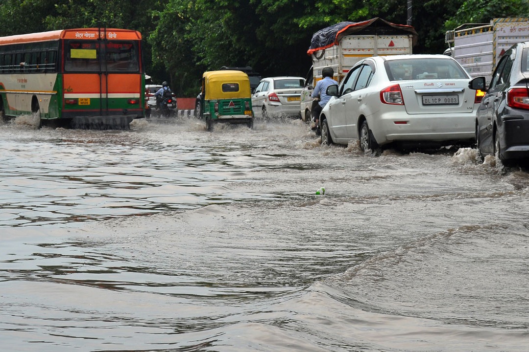 Monsoon to enter into andhrapradesh in three to four days says IMD