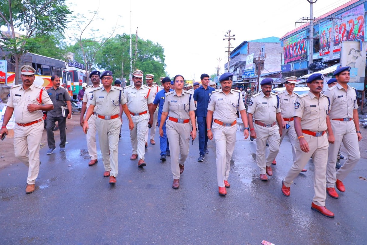 Palnadu Police alerts after EC strict orders 