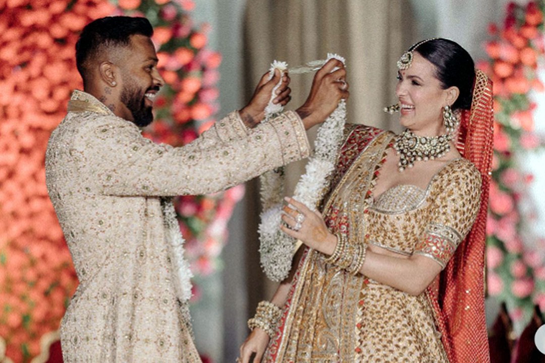 Natasa restores wedding images with Hardik Pandya amid separation rumours 