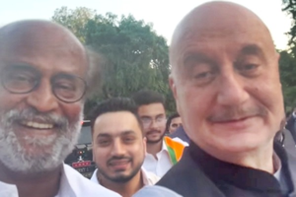 Anupam Kher: Anupam Kher Calls Rajinikanth ‘god's Gift To Mankind’..