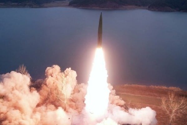 N.Korea fires 2 ballistic missiles: S.Korean military
