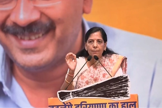 Arvind Kejriwal: Kejriwal's Guarantees: AAP sounds poll bugle in Hry..