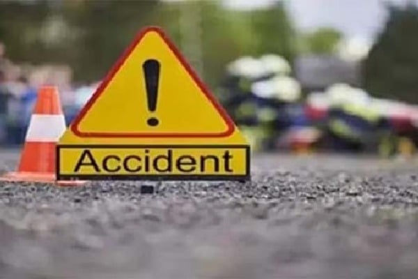 Fatal road accident in anantapur district four died on the spot