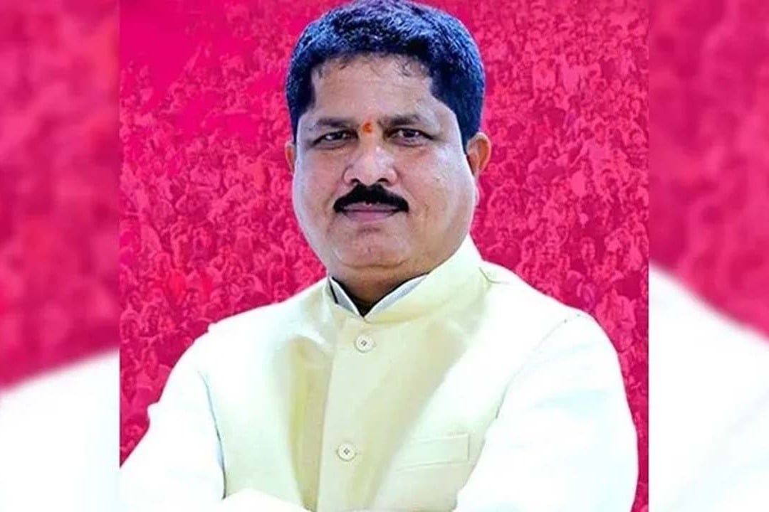 Kukatpally MLA Madhavaram Krishna Rao Harsh Comments On Hydra Demolitions