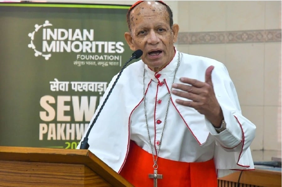 Archbishop hails India diversity and PM Modi