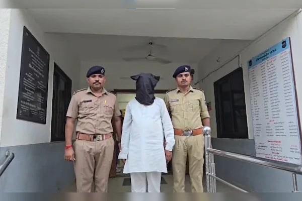 Principal Kills Girl 6 For Resisting Rape Dumps Body In School Compound