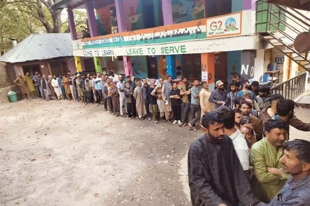 polling for the second phase of the jammu and kashmir assembly elections