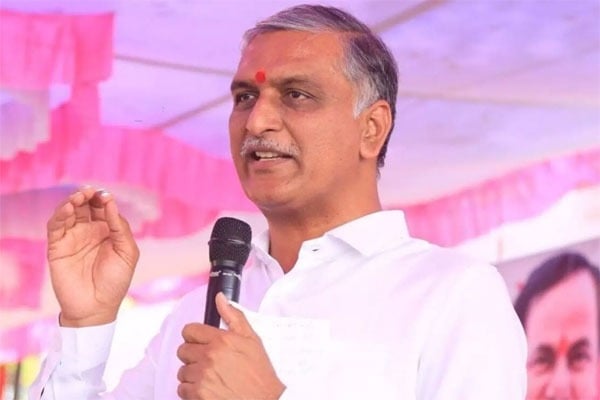 BRS Leader Harish Rao Fires on HYDRA 