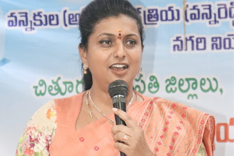 Roja slams Chandrababu on Jagan declaration issue