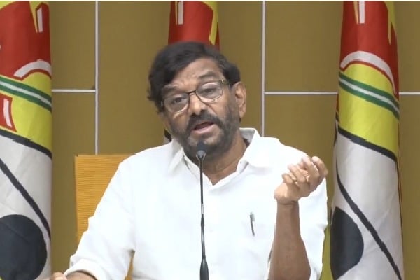 Somireddy take a dig at Jagan over family assets issue