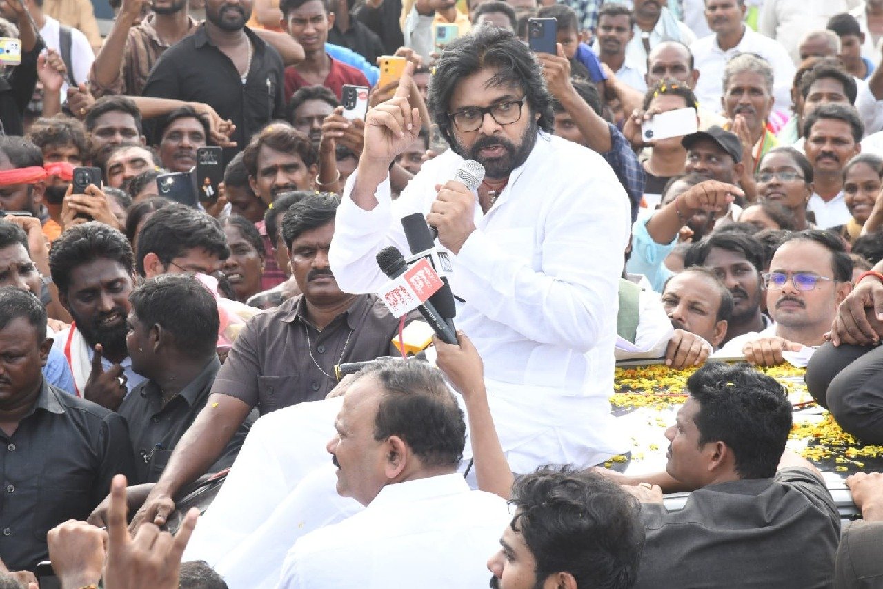 Pawan Kalyan slams Jagan over Saraswati Power Company