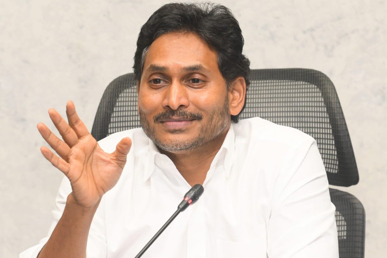 Jagan take a dig at CM Chandrababu