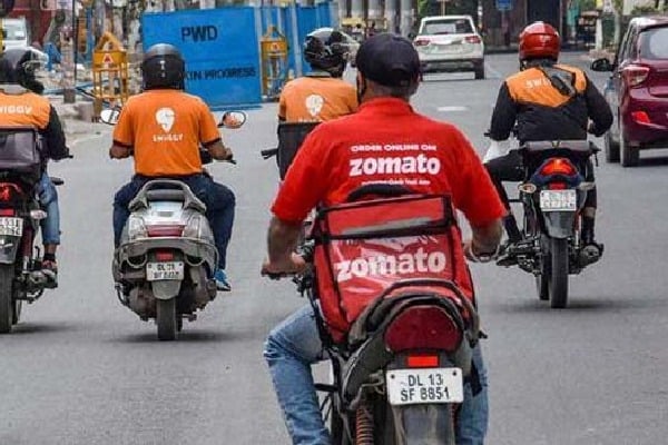 zomato introduces food rescue initiative to reduce food wastage 