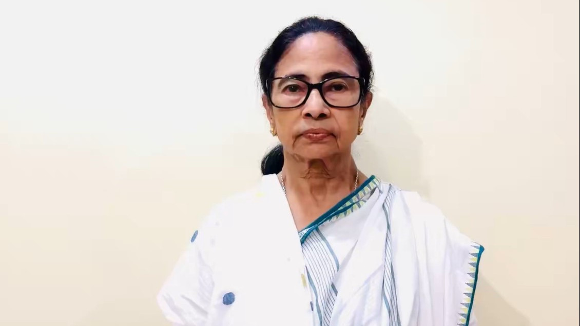 Mamata Banerjee faces setback as minority leader says goodbye to TMC