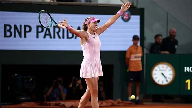 19 year old Russian star wins French Open title