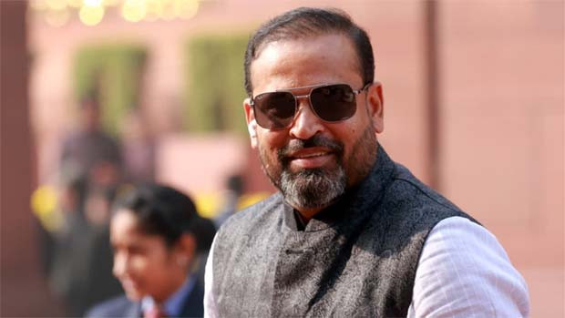 Yusuf Pathan clarifies on MP resignation rumors calling them false
