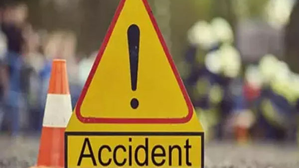 Terrible road accident in Bihar Three AP pilgrims dead