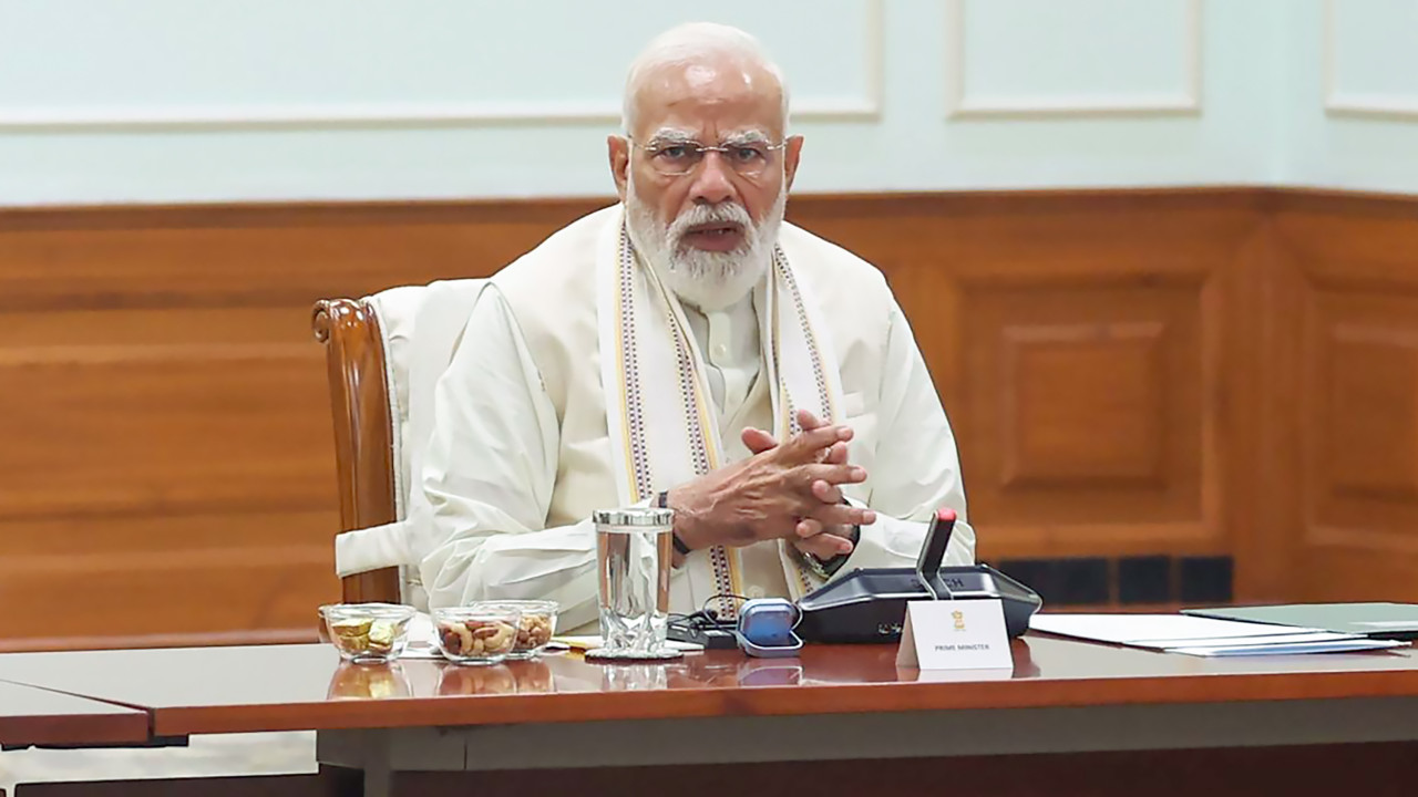 Narendra Modi announces Rs 2 lakh ex gratia for Visakhapatnam Steel Plant accident victims