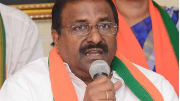 Somu Veerraju commends Deputy CM Pawan Kalyan for Godavari pollution control