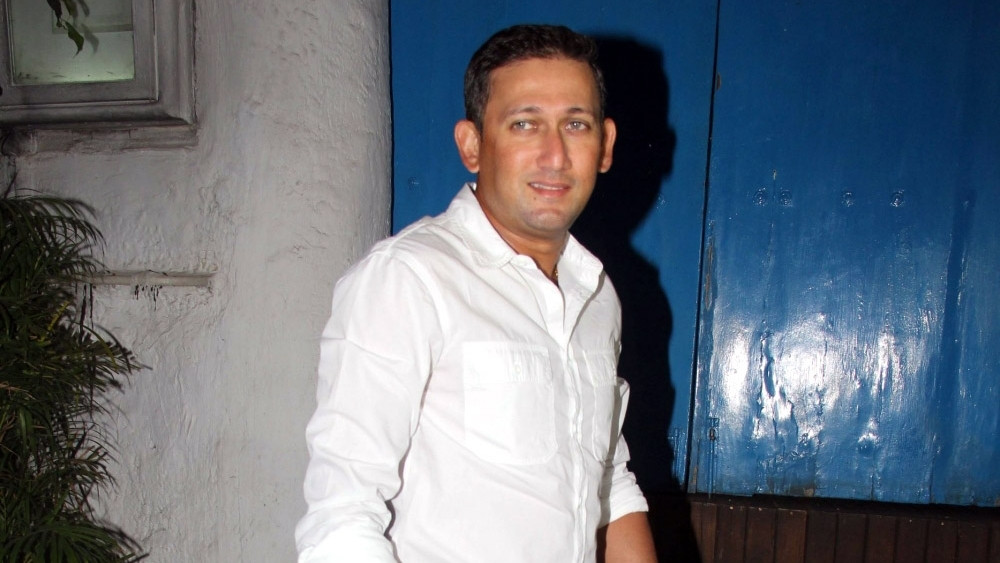 Ajit Agarkar Team India Chief Selector sells Mumbai flat for 4 crore