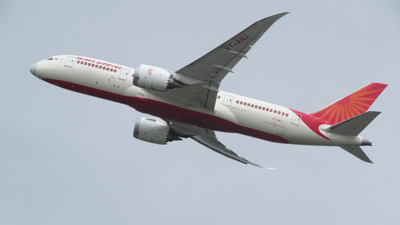 Air India to pay 74131 compensation to student for refund delay
