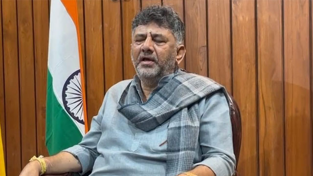 Troubles haunt DK Shivakumar as ministers and aspirants head to Delhi