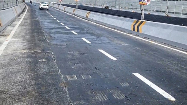 Mumbai 248 crore flyover road sinks within three days of inauguration