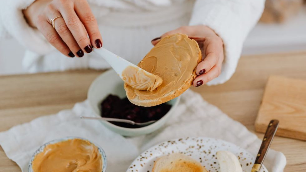 Peanut Butter for weight loss can you eat it