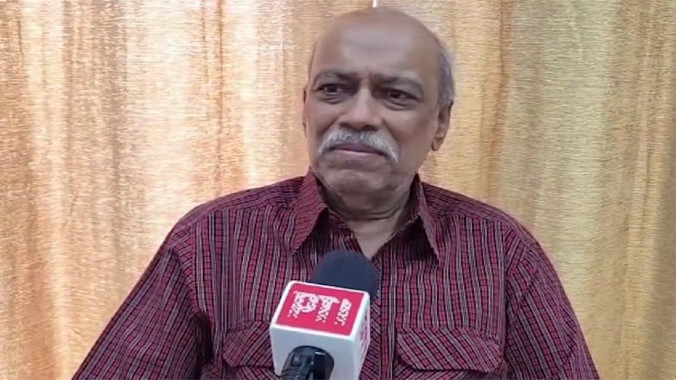 Shrikant Sahasrabuddhe donates 25 lakhs to Indian Army in memory of late wife