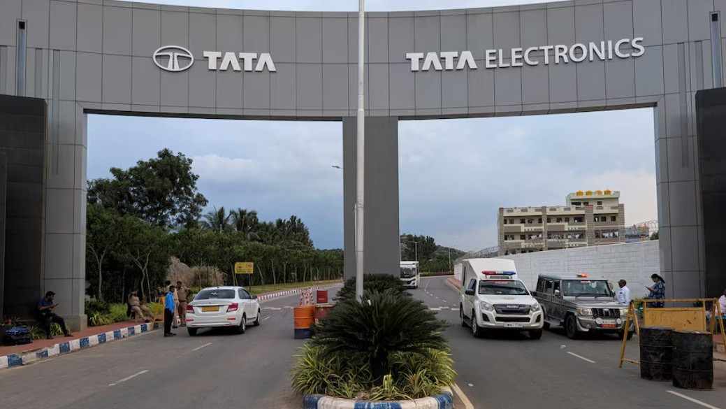 Pollution Control Board cracks down on Tata iPhone plant warning to close down