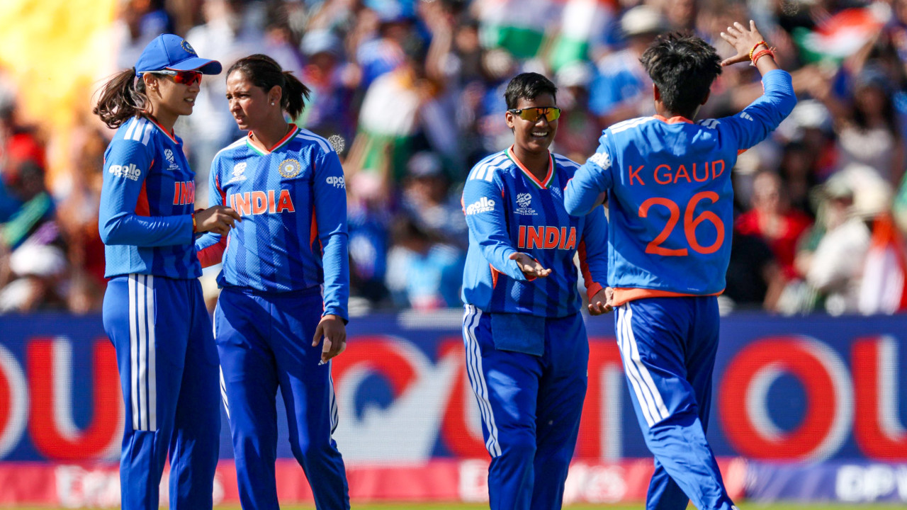 Womens T20 World Cup India crushes Pakistan as Deepti Sharma takes 5 wickets