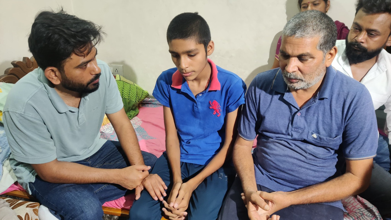 Cockroach Janata Party demands 1 crore compensation for NEET suicide victim families