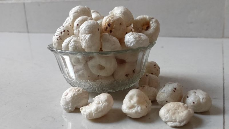 Does eating Makhana daily burn fat Here is what experts say