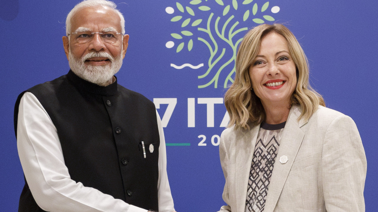 We are the best on Instagram Meloni fun comments with Modi