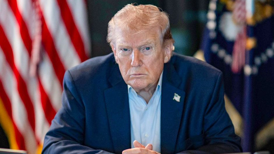 Donald Trump warns Iran of more bombings if deal is not satisfactory