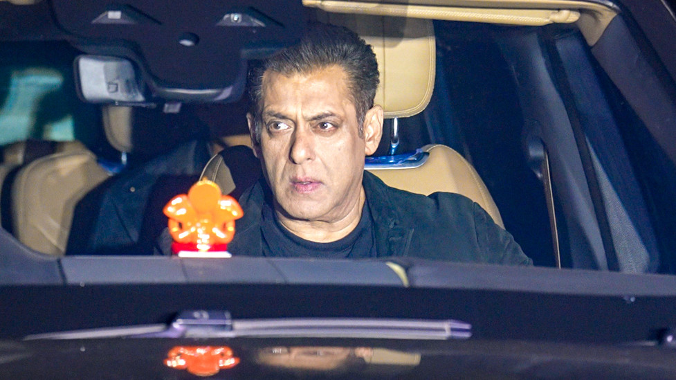 Amit Jani claims Salman Khan is threatening him through a Pakistani terrorist