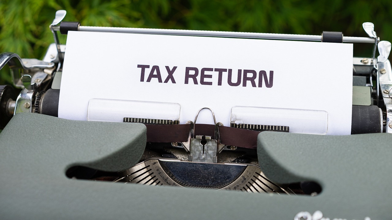 Claude AI for ITR filing experts say it is like having a Chartered Accountant by our side