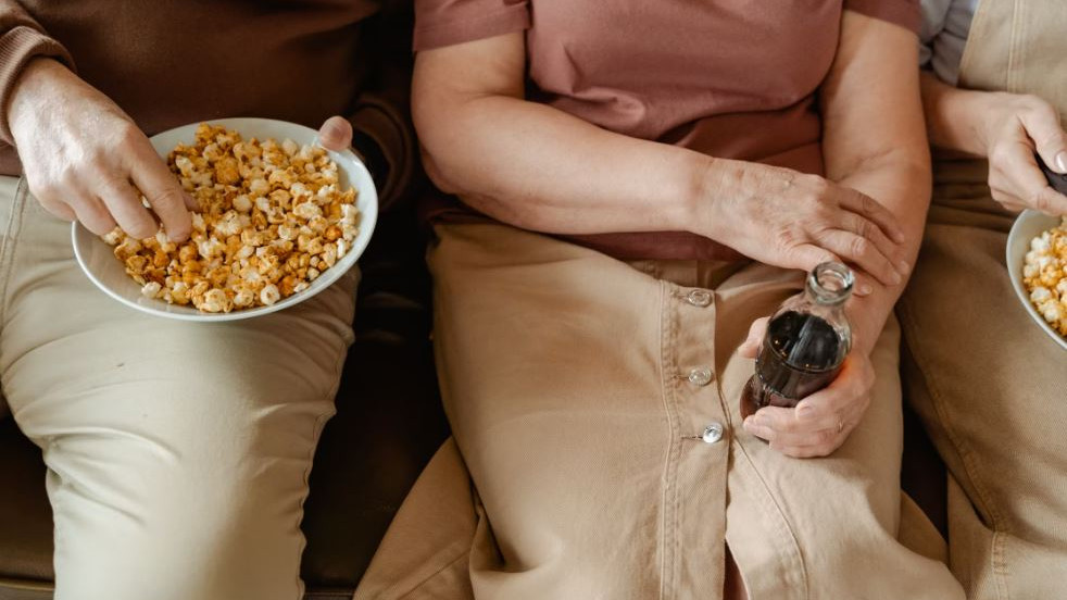 6 Afternoon Mistakes That Cause Weight Gain