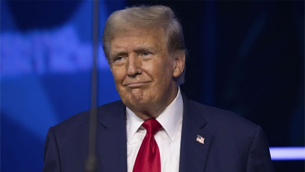 Donald Trump clarifies I am the boss comment was a joke not serious