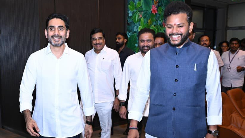 Nara Lokesh reaches Delhi and receives grand welcome from TDP MPs