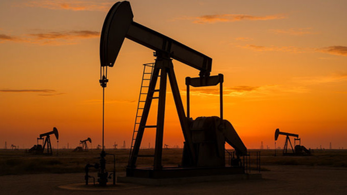 Crude oil prices fall sharply due to US Iran talks effect