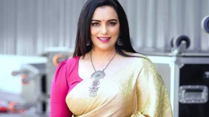 Shweta Menon and AMMA executive members resign amid severe crisis