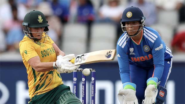 India suffer first defeat in Womens T20 World Cup