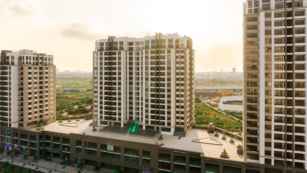 Strange situation in real estate affordable housing declines as luxury homes rise