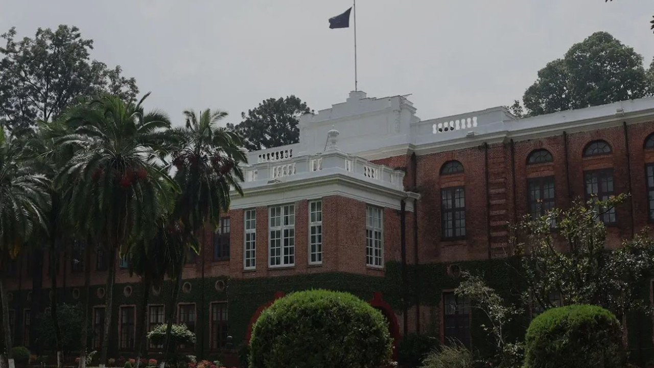 Prestigious Indian schools preferred by politicians and Bollywood stars