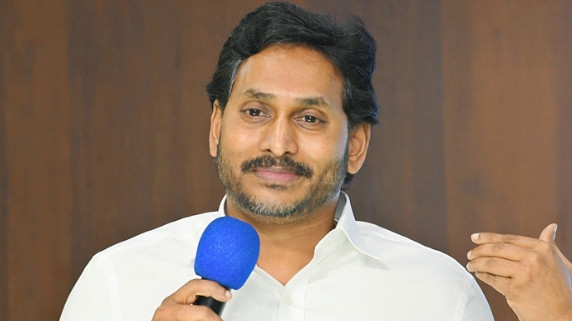 YS Jagan Mohan Reddy says Chandrababu Naidu is playing with the lives of 85000 sisters